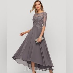 JJs house NWT 14 black gown